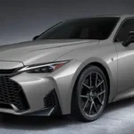 Lexus IS Facelift Punya Desain Lebih Agresif dan Fitur Canggih
